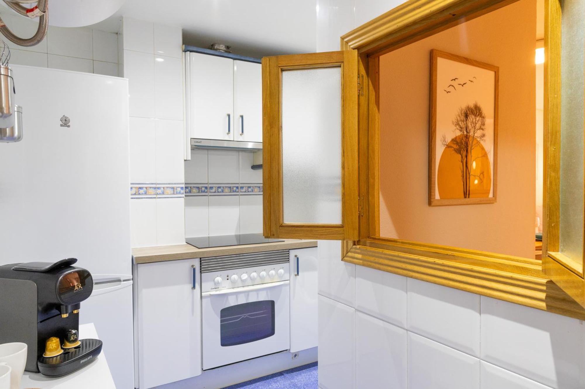 Apartment Charming Gran Via Iii *